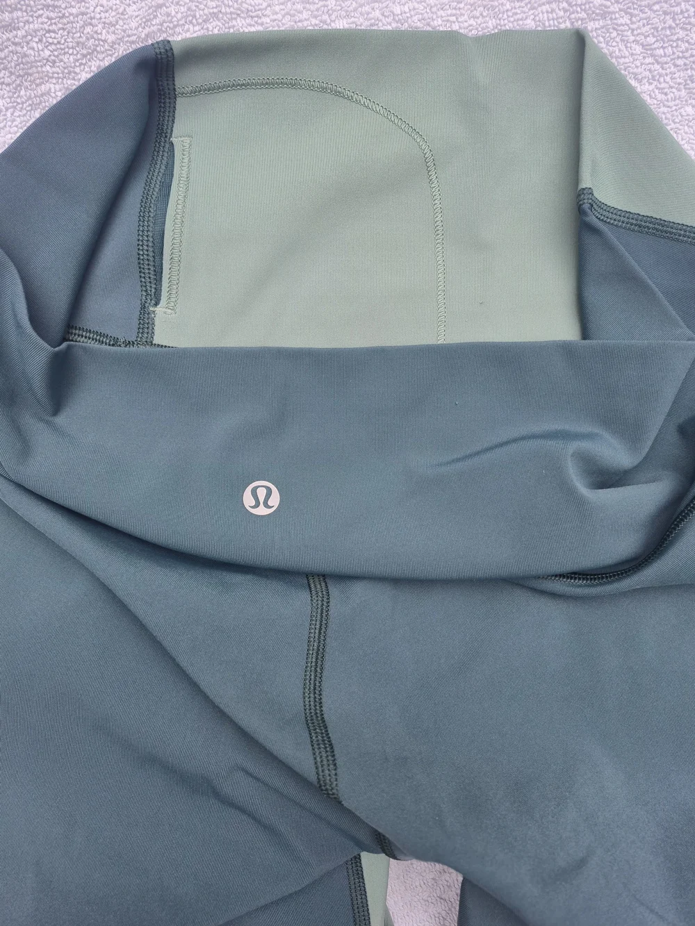 lululemon athletica Two-Tone Olive & Forest Green High-Rise Capri Leggings